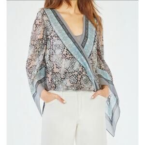 BCBGMaxAzria Kasia Silk Handkerchief Blouse XS flowy bell sleeves fairy ethereal